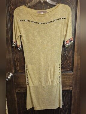 EUC 'cameo' Boutique Heathered Green Boho Midi Tshirt  Dress w/Patterned Trim